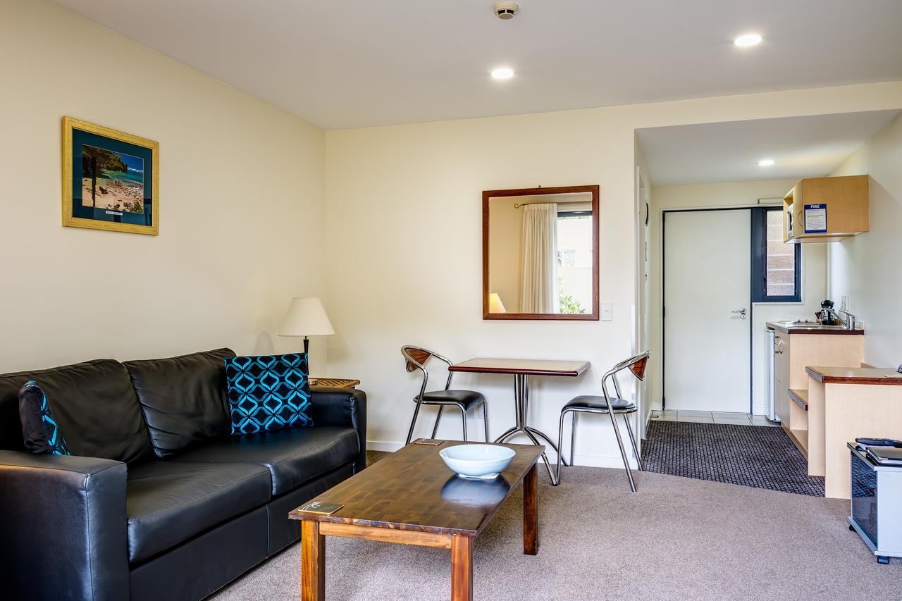 Nautilus Lodge Motel Motueka ภายนอก รูปภาพ