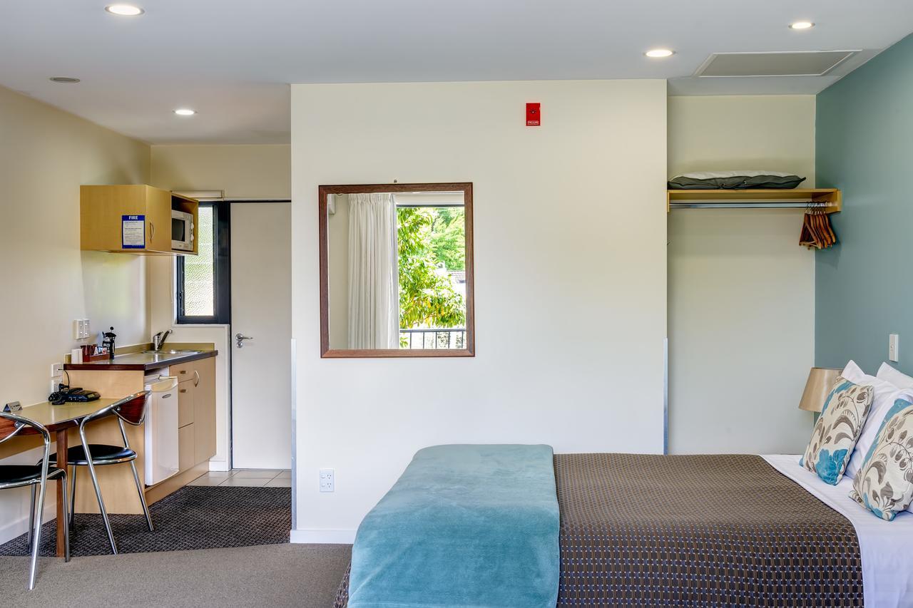 Nautilus Lodge Motel Motueka ภายนอก รูปภาพ