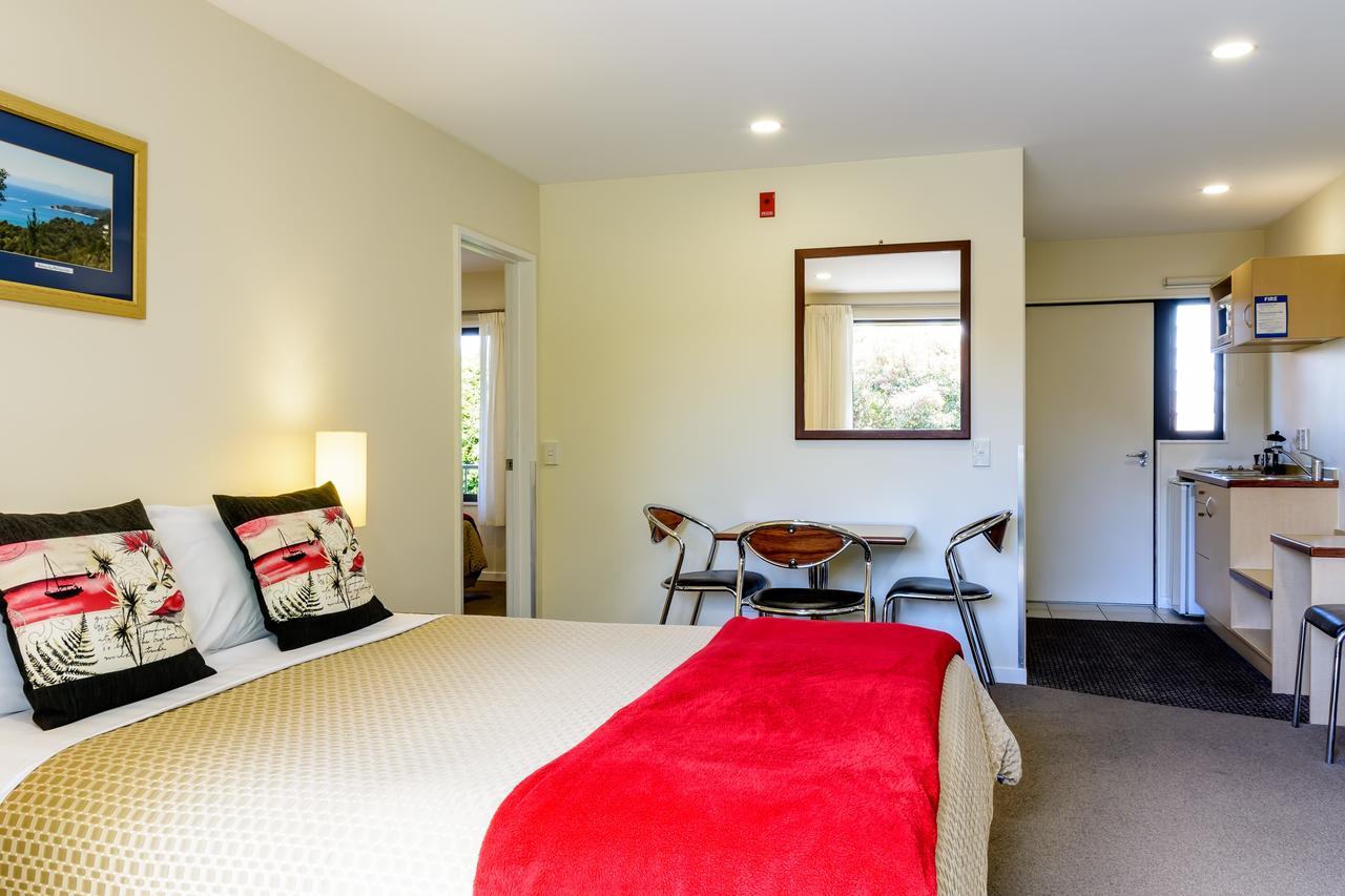 Nautilus Lodge Motel Motueka ภายนอก รูปภาพ