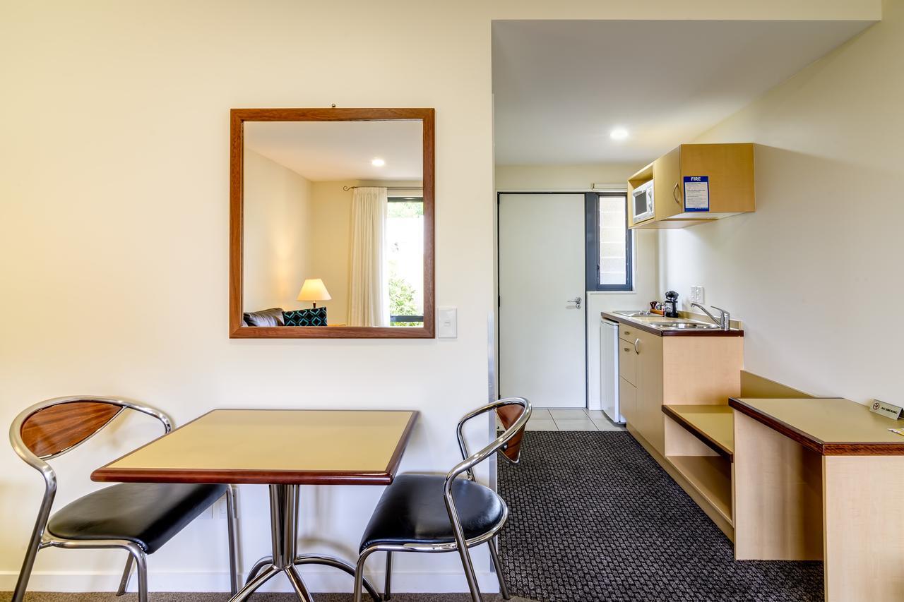 Nautilus Lodge Motel Motueka ภายนอก รูปภาพ